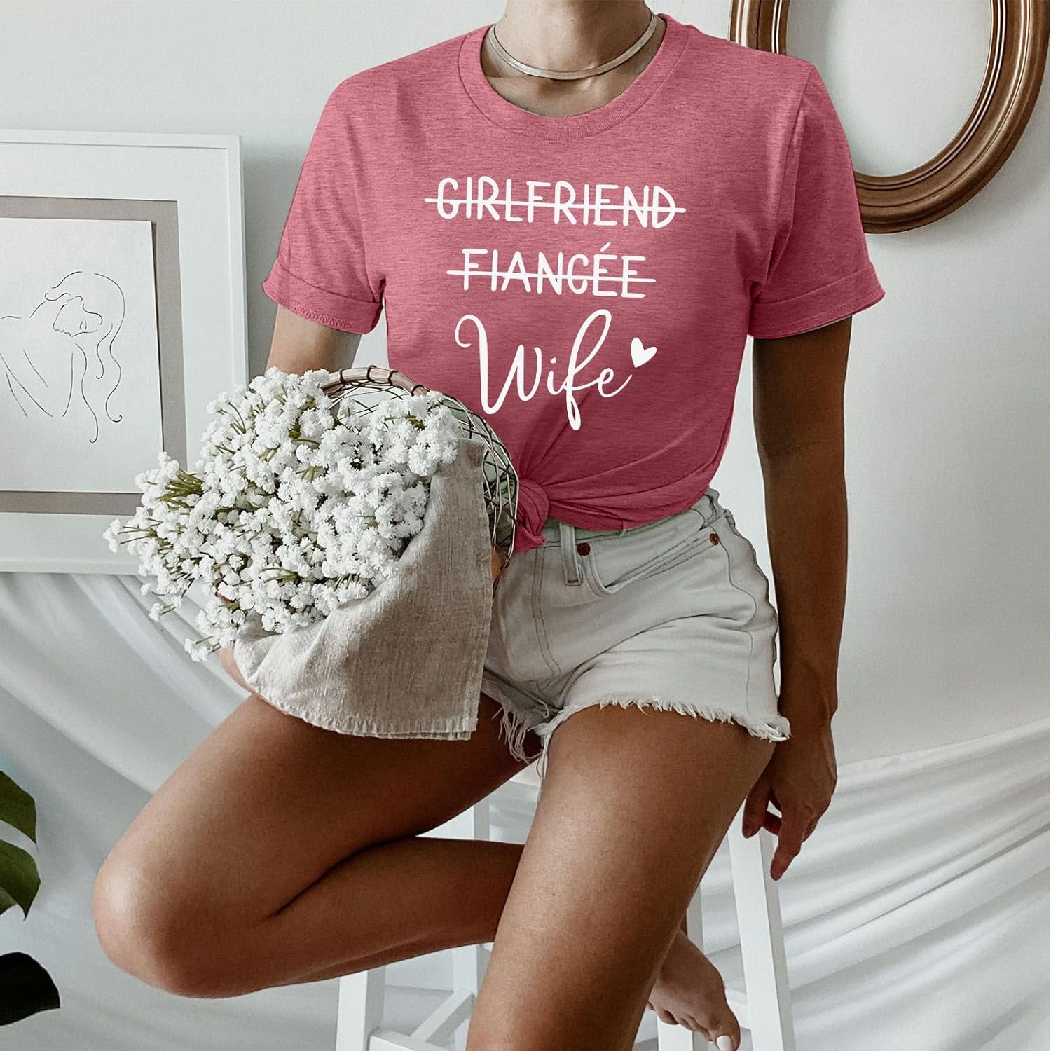 "Chic Engagement Announcement Tee - Perfect for Brides, Honeymoon & Vacation!"