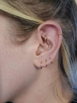 Collection of No-Pierce Glam Ear Cuff Set – Non-Piercing Hoop Earrings for Effortless Style in a gallery layout