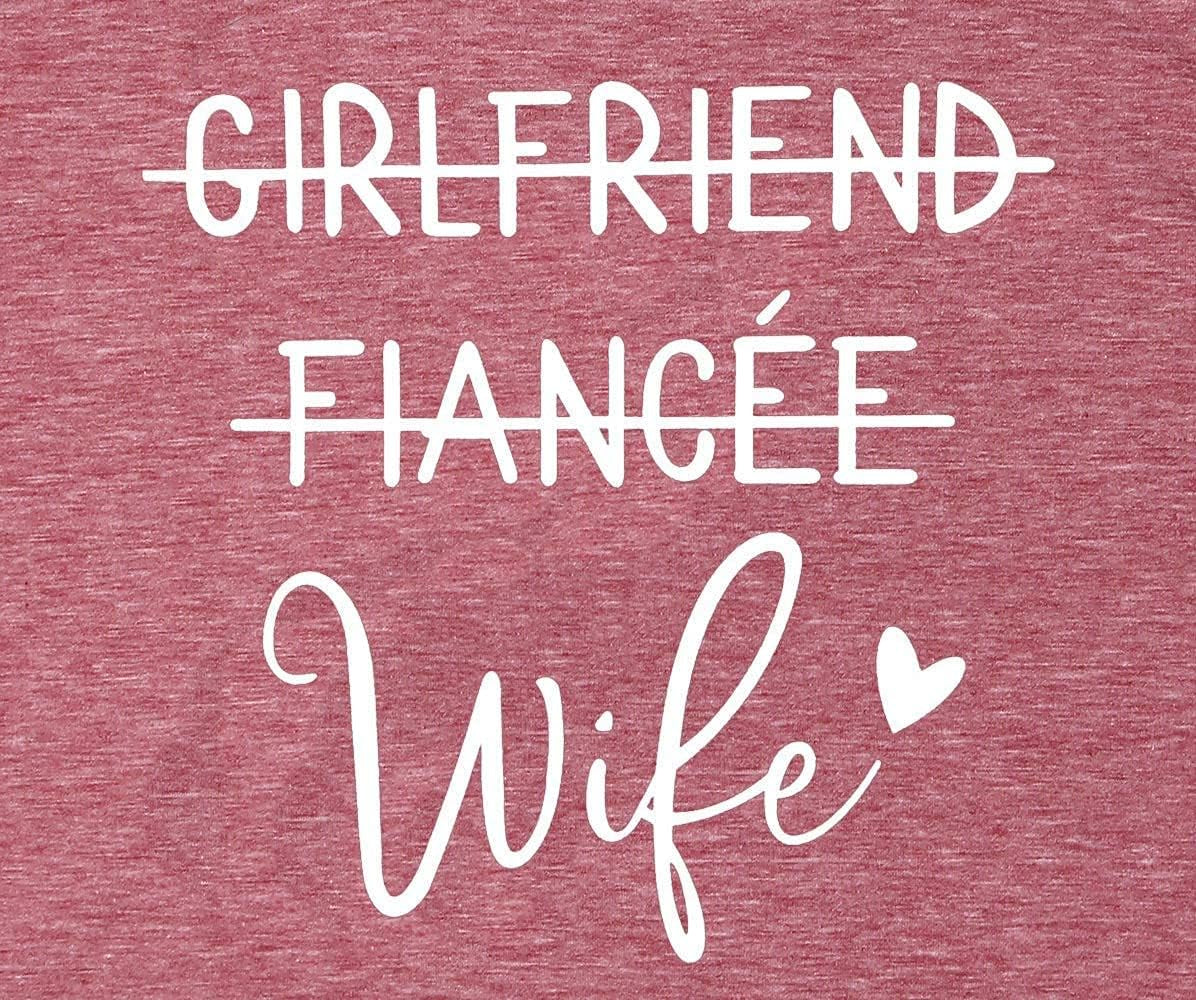 "Chic Engagement Announcement Tee - Perfect for Brides, Honeymoon & Vacation!"