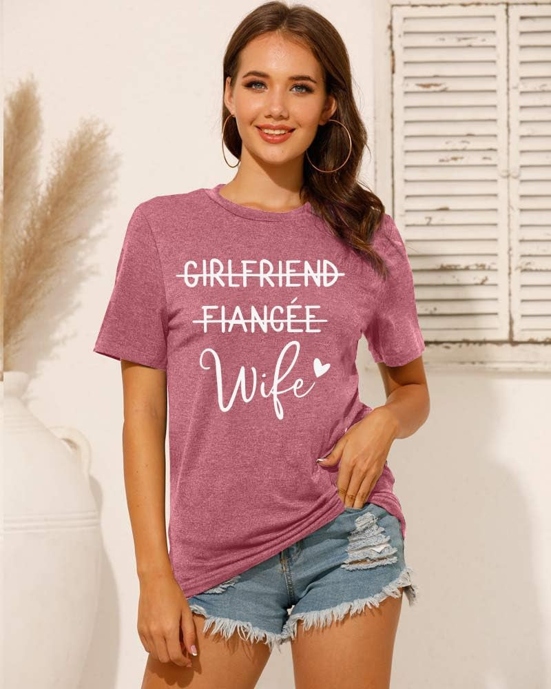 "Chic Engagement Announcement Tee - Perfect for Brides, Honeymoon & Vacation!"