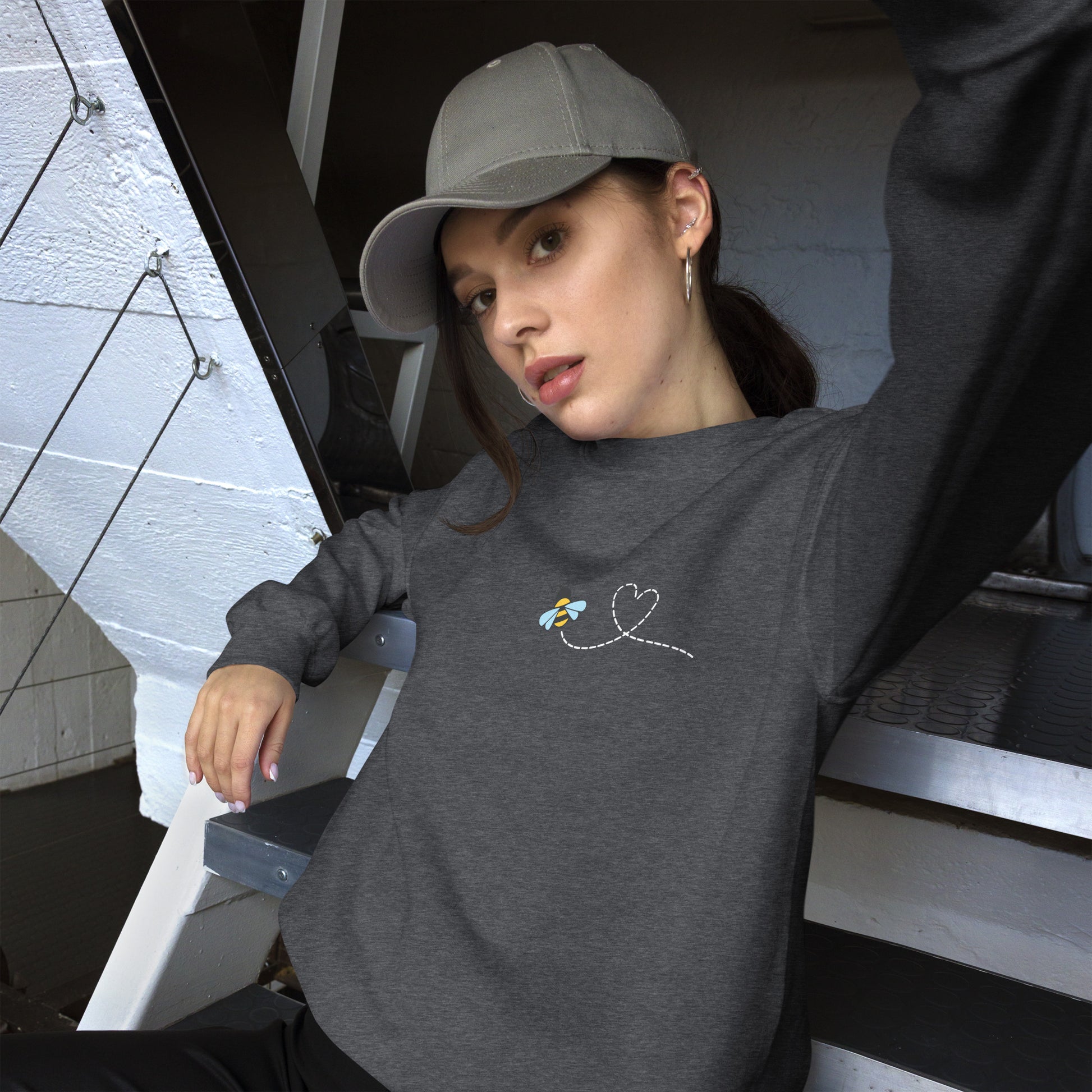 Bee Love Sweatshirt – Cozy, Cute, and Perfect for Spreading Positivity